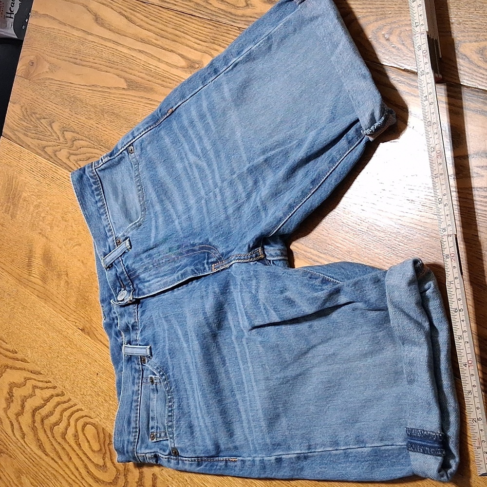 LEVI'S STRAUSS 513 Jean Shorts Mens 32 X 34 BLUE Preowned Used Cuffed Cuff
